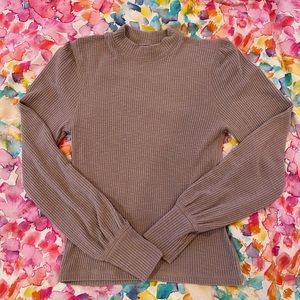 Abercrombie & Fitch balloon sleeve mock neck size small
